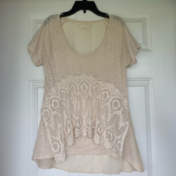 Areve Tops - Areve Ecru Lace Detail Sleeveless Top - size Small